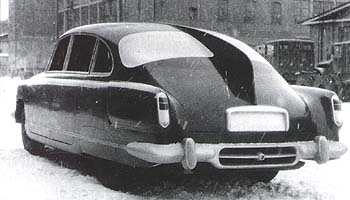 Illustration for article titled Why the Tatra 603 Was the Coolest Commie Car Ever